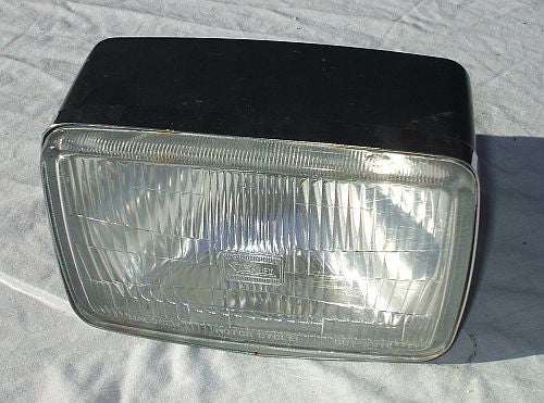 1983 Honda CB650 Nighthawk HEADLIGHT CASE BUCKET W RIM Head Light