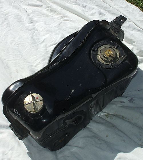 1979 Honda GL1000 GOLDWING FUEL TANK GAS TANK