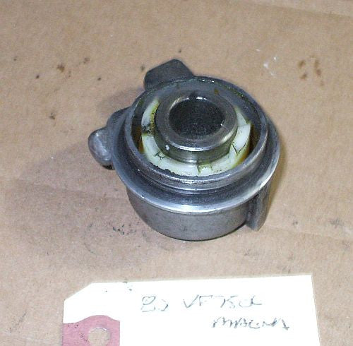 1982 Honda VF750C Magna 750 SPEEDOMETER DRIVE BOX UNIT