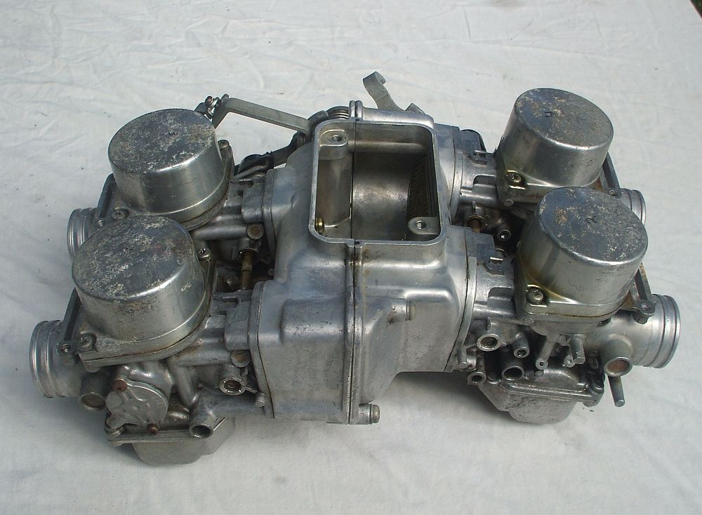 Honda on sale goldwing carburetor